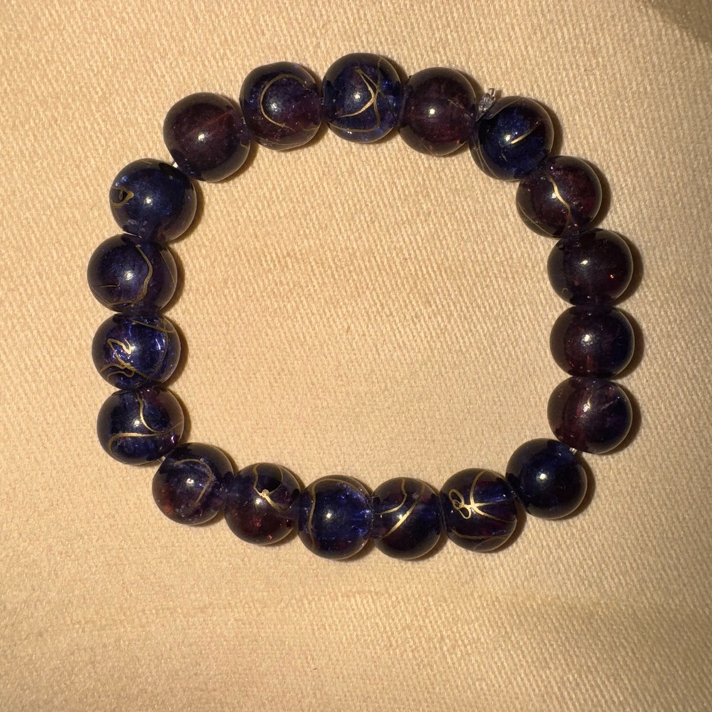 Elegant Blue Beaded Bracelet